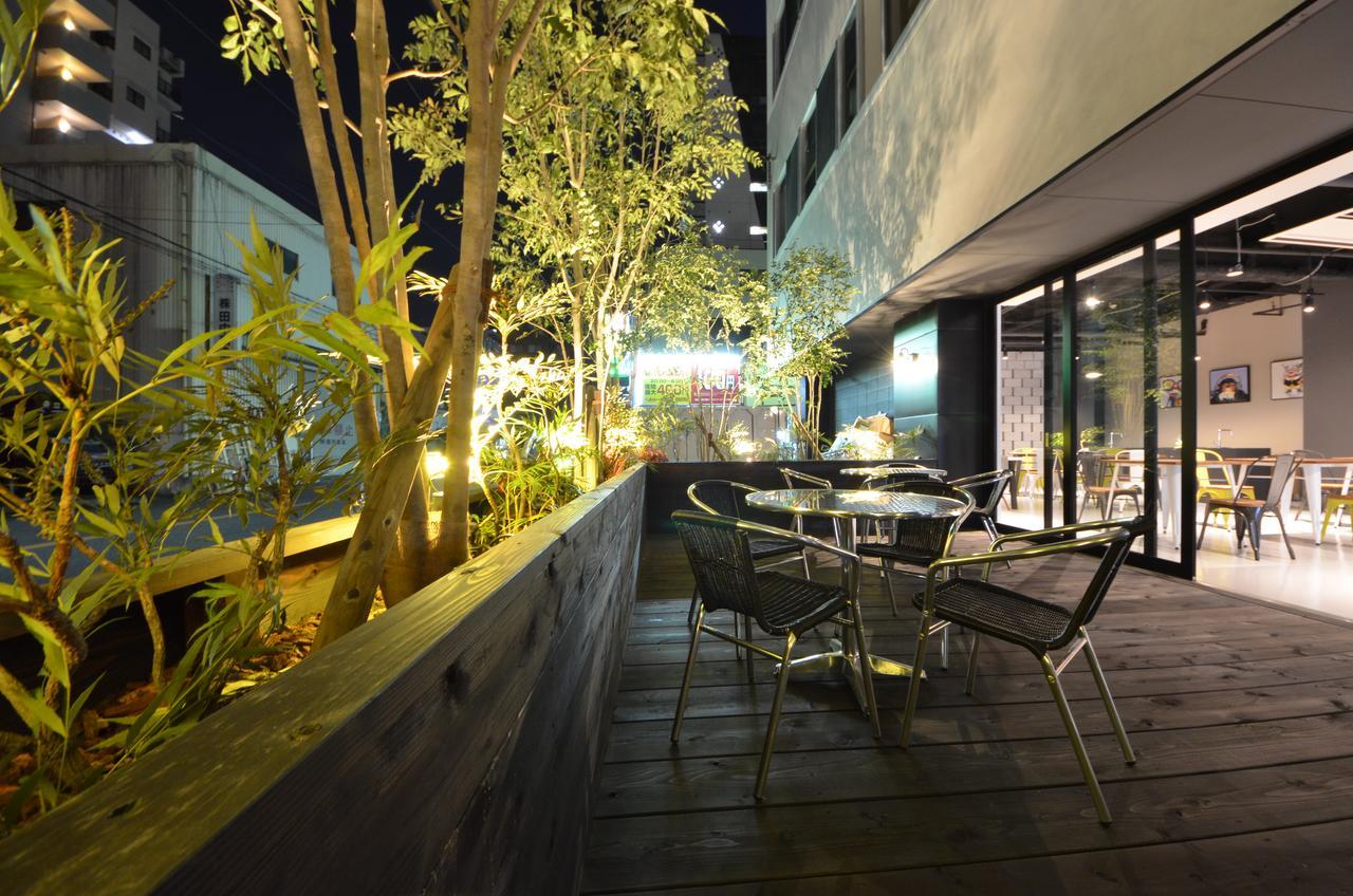 Very Hostel Namba Osaka Zewnętrze zdjęcie